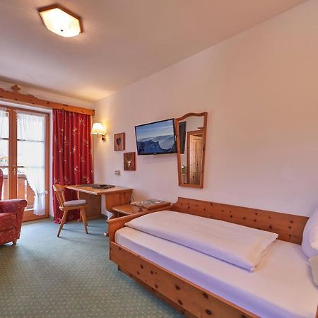 Landhotel Zum Bad ครืน ภายนอก รูปภาพ